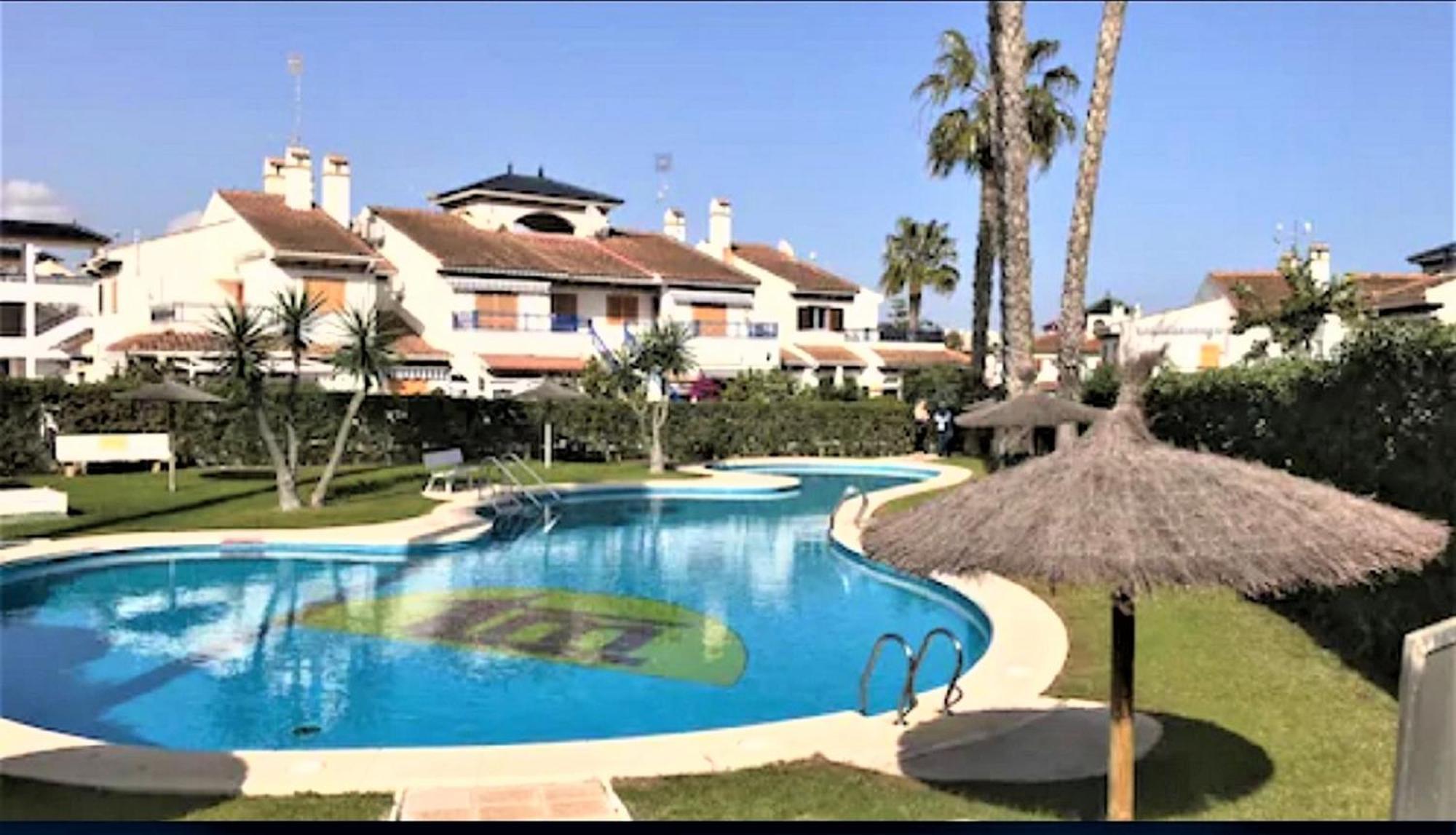 Chalet Adosado En Riomar-3, Urbanizacion Residencial Privada Torre de la Horadada المظهر الخارجي الصورة